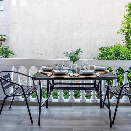 Flamingo Deluxe * Pefkohóri