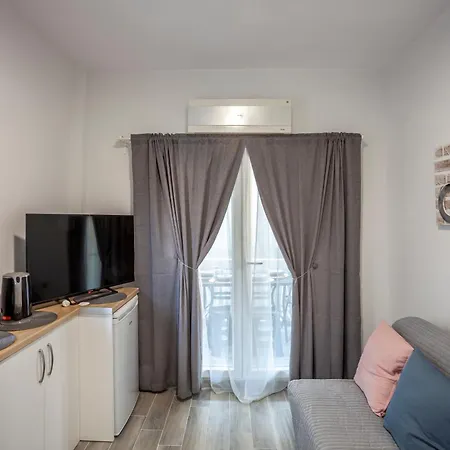 Apartment Flamingo Deluxe Pefkochori